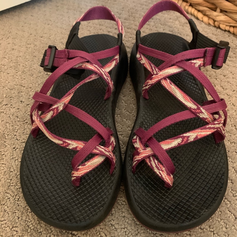 Chacos Sz 9